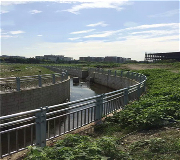 黔江不锈钢复合管河道景观护栏