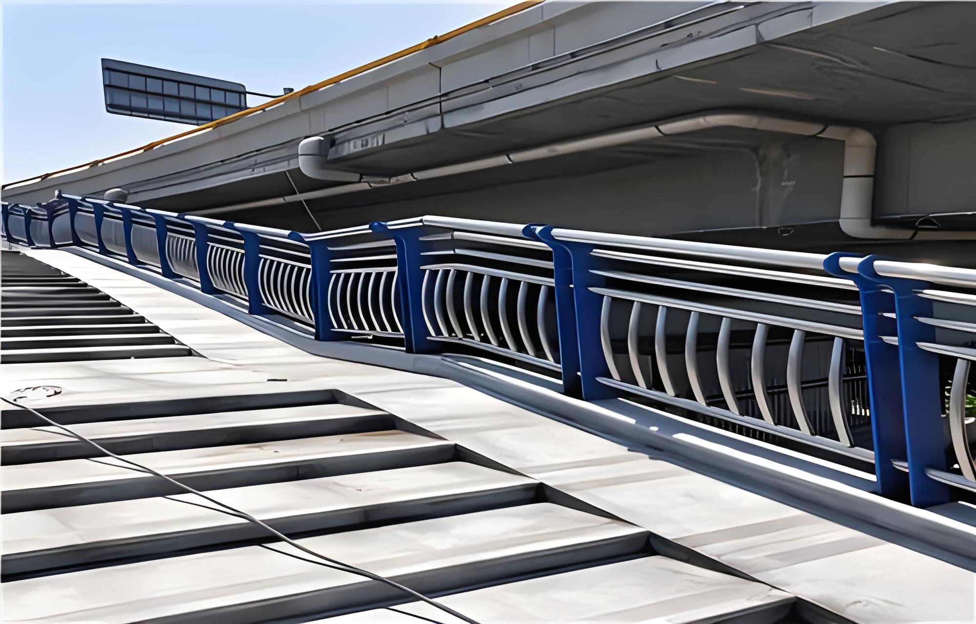 黔江不锈钢桥梁护栏维护方案：确保安全，延长使用寿命